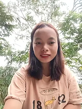 Nguyet2k4 online show from 01/08/26, 12:27