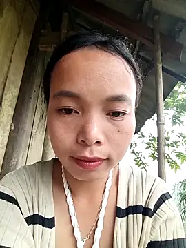 Nguyet2k4 online show from 11/08/25, 01:53