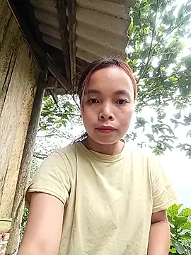 Nguyet2k4 online show from 01/10/26, 02:07