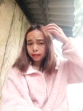 Nguyet2k4 online show from 02/01/26, 01:37