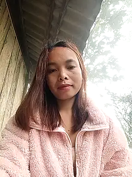 Nguyet2k4 online show from 03/15/26, 05:14