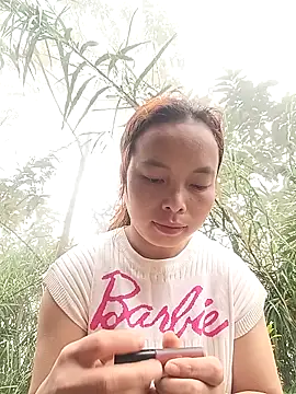 Nguyet2k4 online show from 03/07/26, 04:08