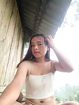 Nguyet2k4 online show from 05/08/26, 11:19