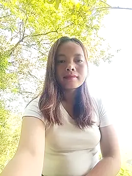 Nguyet2k4 online show from 05/14/26, 12:40