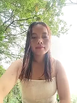Nguyet2k4 online show from 05/07/26, 02:05
