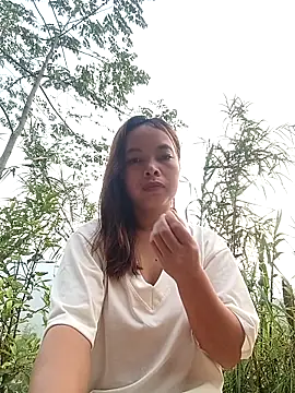 Nguyet2k4 online show from 04/22/26, 11:00