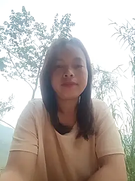 Nguyet2k4 online show from 04/07/26, 10:55