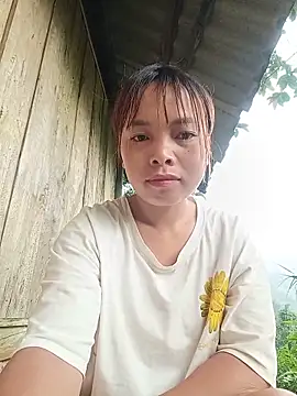 Nguyet2k4 online show from 06/05/26, 10:59