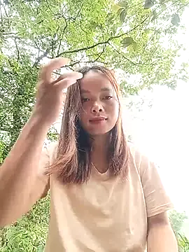Nguyet2k4 online show from 04/26/26, 05:49