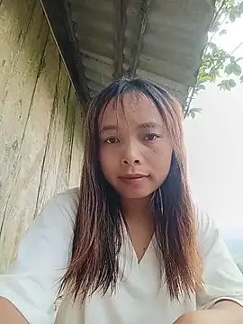 Nguyet2k4 online show from 06/03/26, 04:57