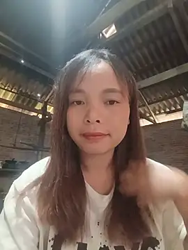 Nguyet2k4 online show from 07/06/26, 01:56