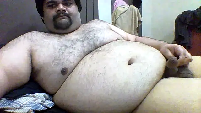 Snapshot of ShavenScope24 chatting on 05/03/26, 06:44 ShavenScope24 online show from 05/03/26, 06:44