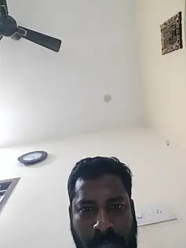 Snapshot of Vickyins480000 chatting on 01/18/26, 03:59 Vickyins480000 online show from 01/18/26, 03:59