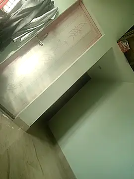 Vickyins480000 online show from 12/17/25, 10:09