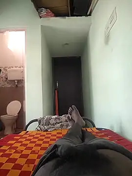 Snapshot of Vickyins480000 chatting on 03/30/26, 02:24 Vickyins480000 online show from 03/30/26, 02:24