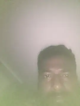 Snapshot of Vickyins480000 chatting on 01/06/26, 10:03 Vickyins480000 online show from 01/06/26, 10:03