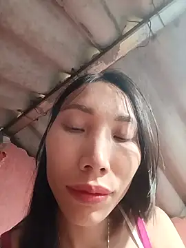 Snapshot of -Kem-01 chatting on 11/08/25, 03:54 -Kem-01 online show from 11/08/25, 03:54