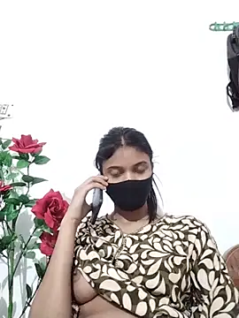 Jaya-Ray online show from 06/18/26, 11:37