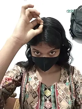 Jaya-Ray online show from 06/25/26, 10:42