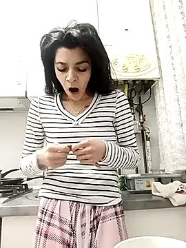 ReneeVoss online show from 02/11/26, 03:17