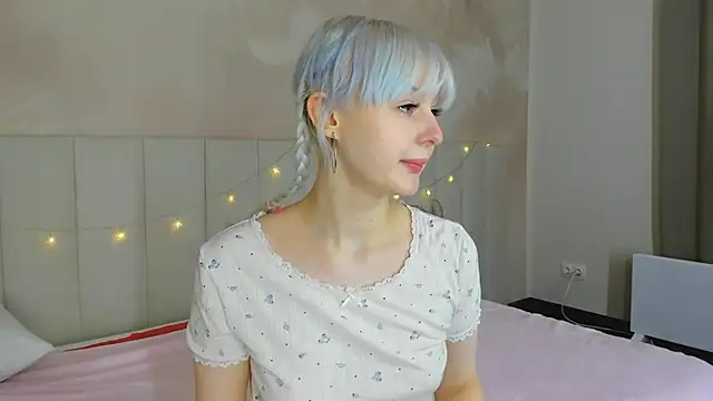 AdeleSilver online show from 12/21/25, 09:00