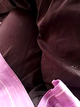 svk 05 online show from 11/18/25, 06:28