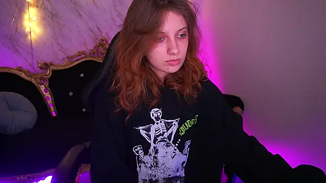 Snapshot of CuteeFoxy chatting on 01/19/26, 02:54 CuteeFoxy online show from 01/19/26, 02:54