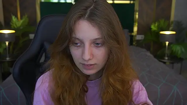 CuteeFoxy online show from 04/07/26, 01:13