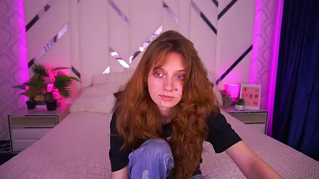 CuteeFoxy online show from 11/11/25, 02:45