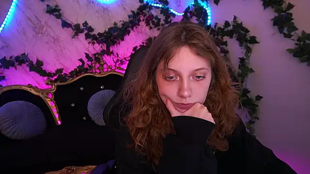 CuteeFoxy online show from 11/03/25, 02:20