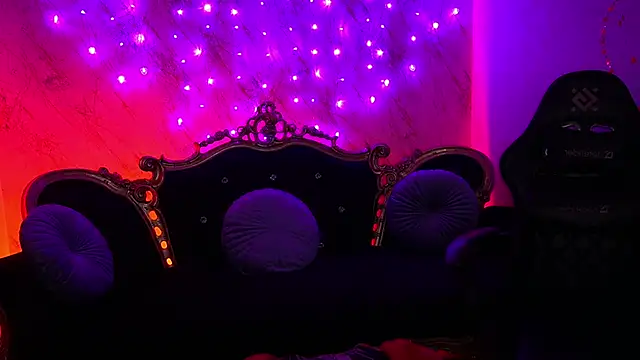 Snapshot of CuteeFoxy chatting on 02/14/26, 02:50 CuteeFoxy online show from 02/14/26, 02:50