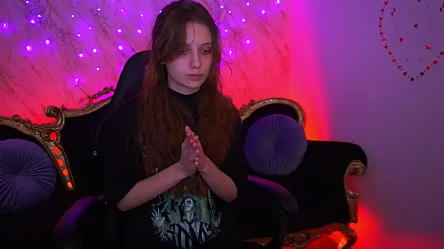 Snapshot of CuteeFoxy chatting on 02/28/26, 02:39 CuteeFoxy online show from 02/28/26, 02:39