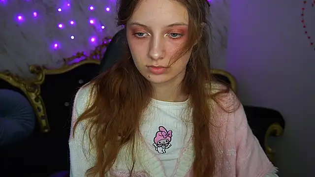 Snapshot of CuteeFoxy chatting on 02/25/26, 02:28 CuteeFoxy online show from 02/25/26, 02:28