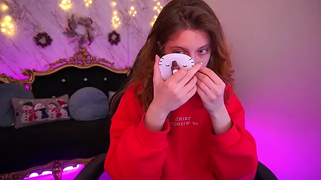 Snapshot of CuteeFoxy chatting on 01/08/26, 02:45 CuteeFoxy online show from 01/08/26, 02:45