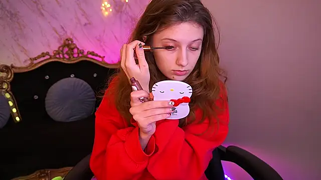 Snapshot of CuteeFoxy chatting on 01/11/26, 02:24 CuteeFoxy online show from 01/11/26, 02:24