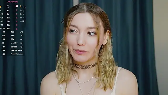 StarryMary online show from 11/11/25, 09:09