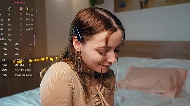 StarryMary online show from 12/18/25, 09:07