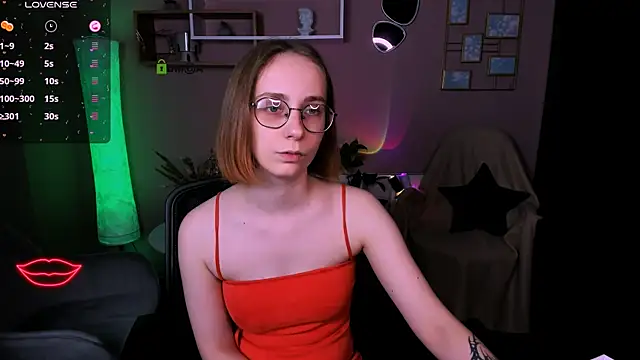 evalora vei online show from 10/25/25, 12:17