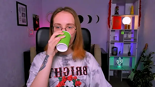 evalora vei online show from 03/17/26, 08:34