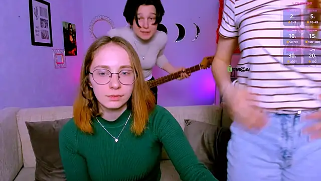 evalora vei online show from 03/19/26, 01:22