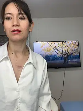 AlanaRius18 online show from 02/03/26, 11:04