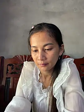 Snapshot of Miss-World00 chatting on 11/13/25, 02:04 Miss-World00 online show from 11/13/25, 02:04