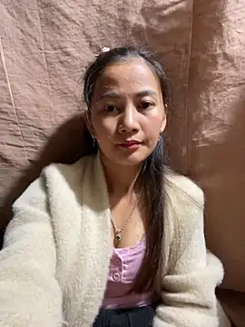 Snapshot of Miss-World00 chatting on 11/23/25, 12:59 Miss-World00 online show from 11/23/25, 12:59