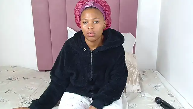 Bubbles156 online show from 11/16/25, 04:50