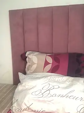 Bubbles156 online show from 02/15/26, 02:05