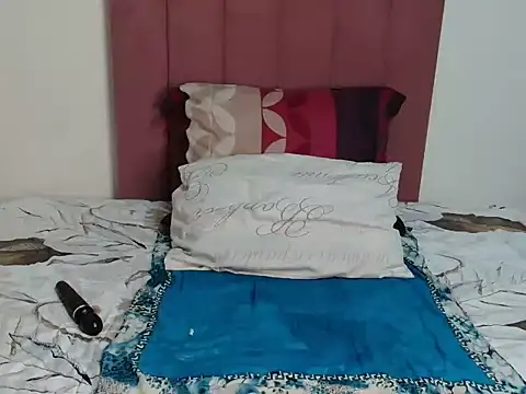 Bubbles156 online show from 03/23/26, 07:14