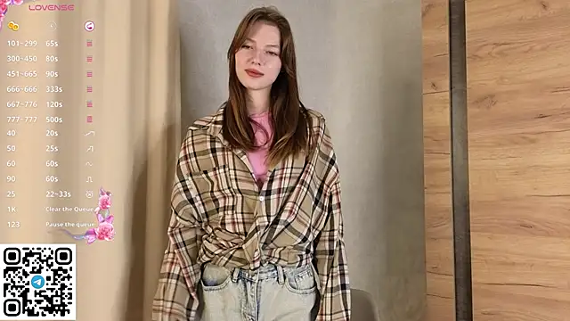 Erosyne online show from 11/25/25, 05:13