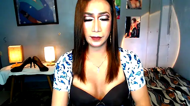 littleredbunny27 online show from 03/16/26, 08:55