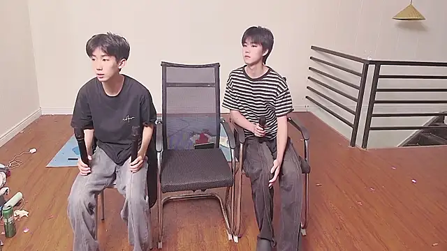 tyboys online show from 10/18/25, 08:49