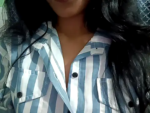 Snapshot of sexyanvi chatting on 10/24/25, 05:34 sexyanvi online show from 10/24/25, 05:34